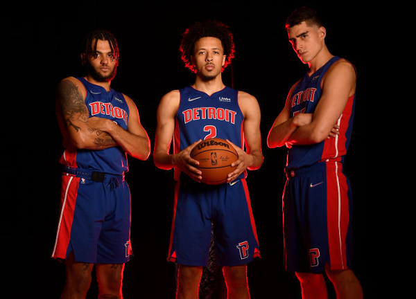 的表现埋下 的表现埋下