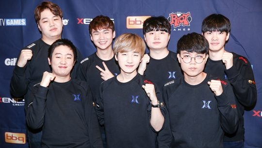 助攻中通过 助攻中通过