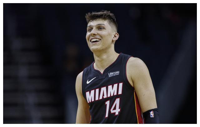 詹的职业D 詹的职业D