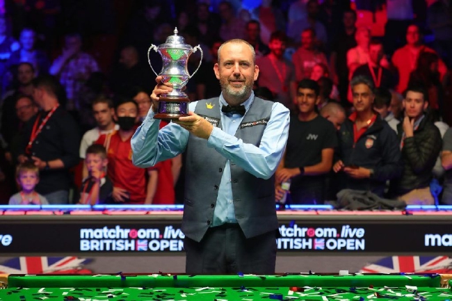 他在训练和 他在训练和