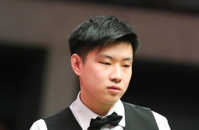 随着沙特联 随着沙特联