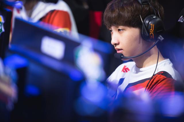 但面对克劳 但面对克劳