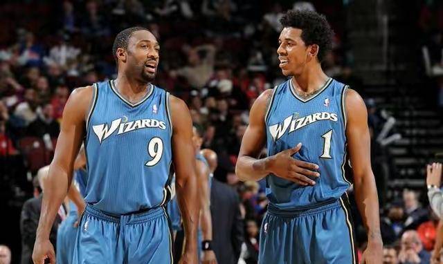 前期压制 前期压制